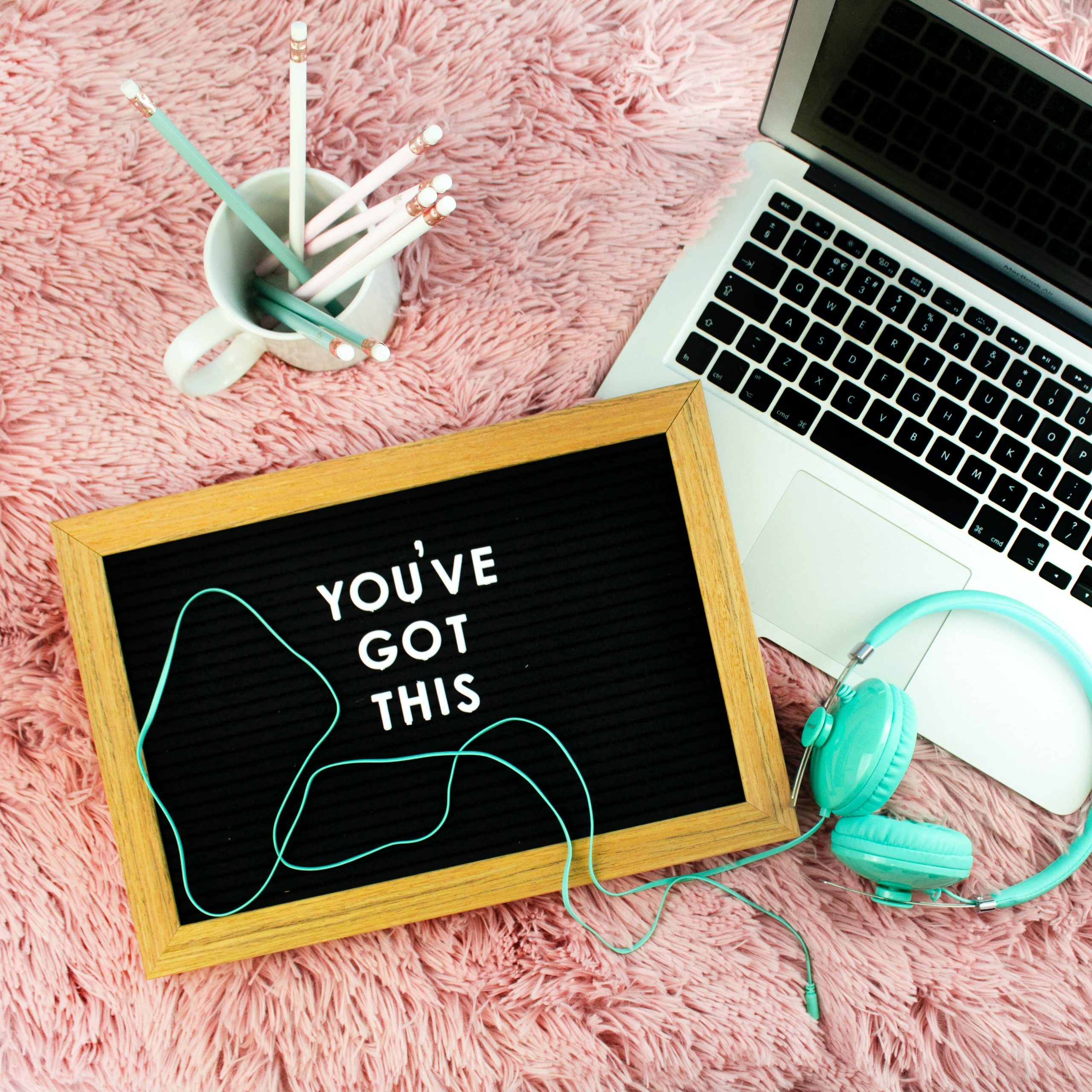 Kako pronaći (i završiti) dobar online kurs?
